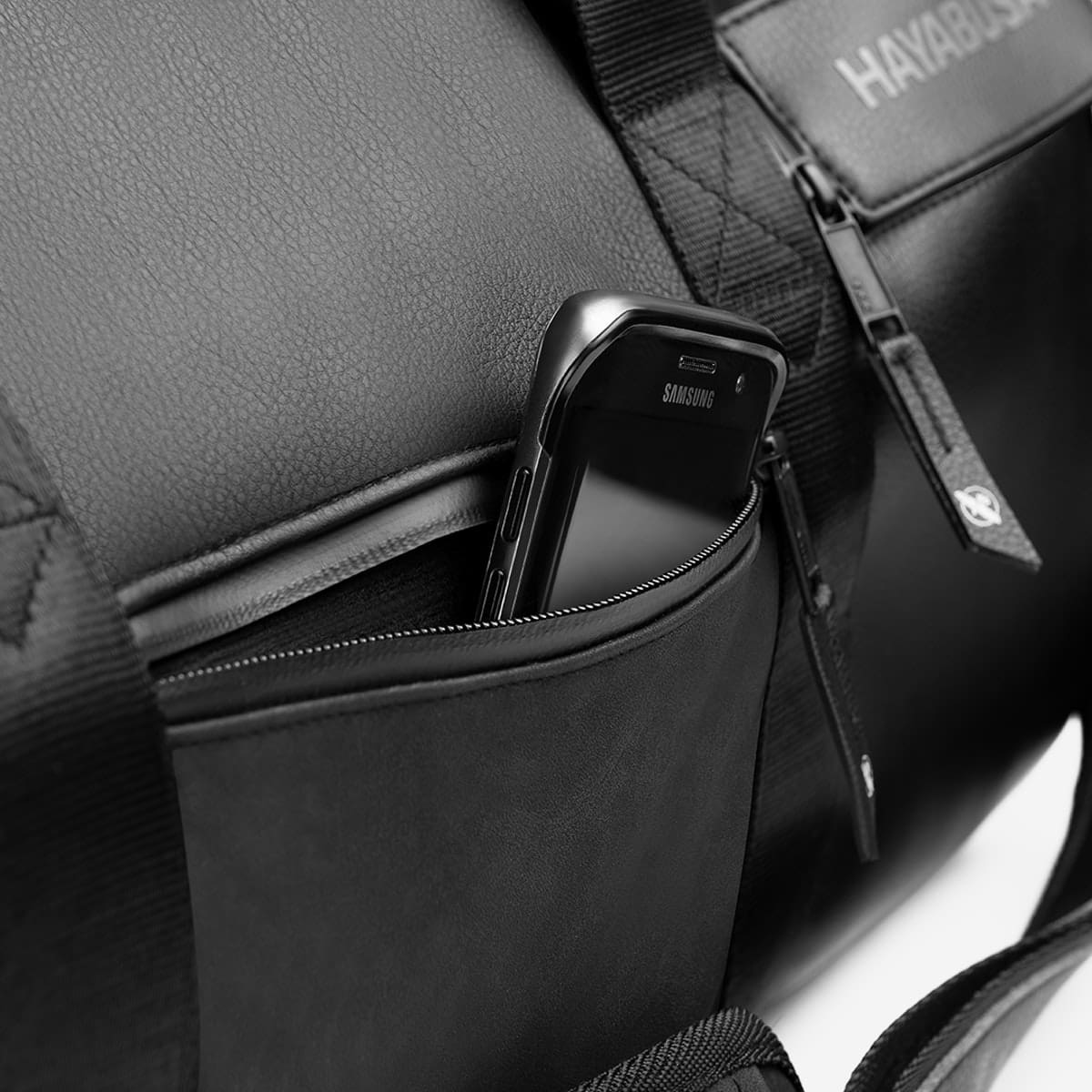 Hayabusa Elite Boxing Duffle Bag - Image 4