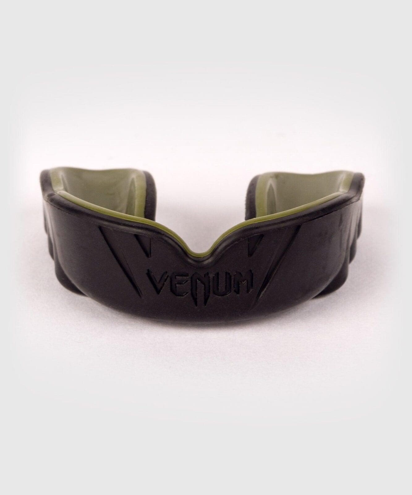 Venum Challenger Mouthguard - Adult - Multiple Colours - Image 11