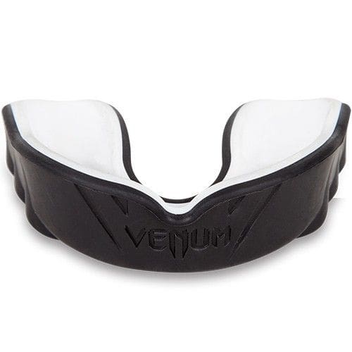 Venum Challenger Mouthguard - Adult - Multiple Colours - Image 4