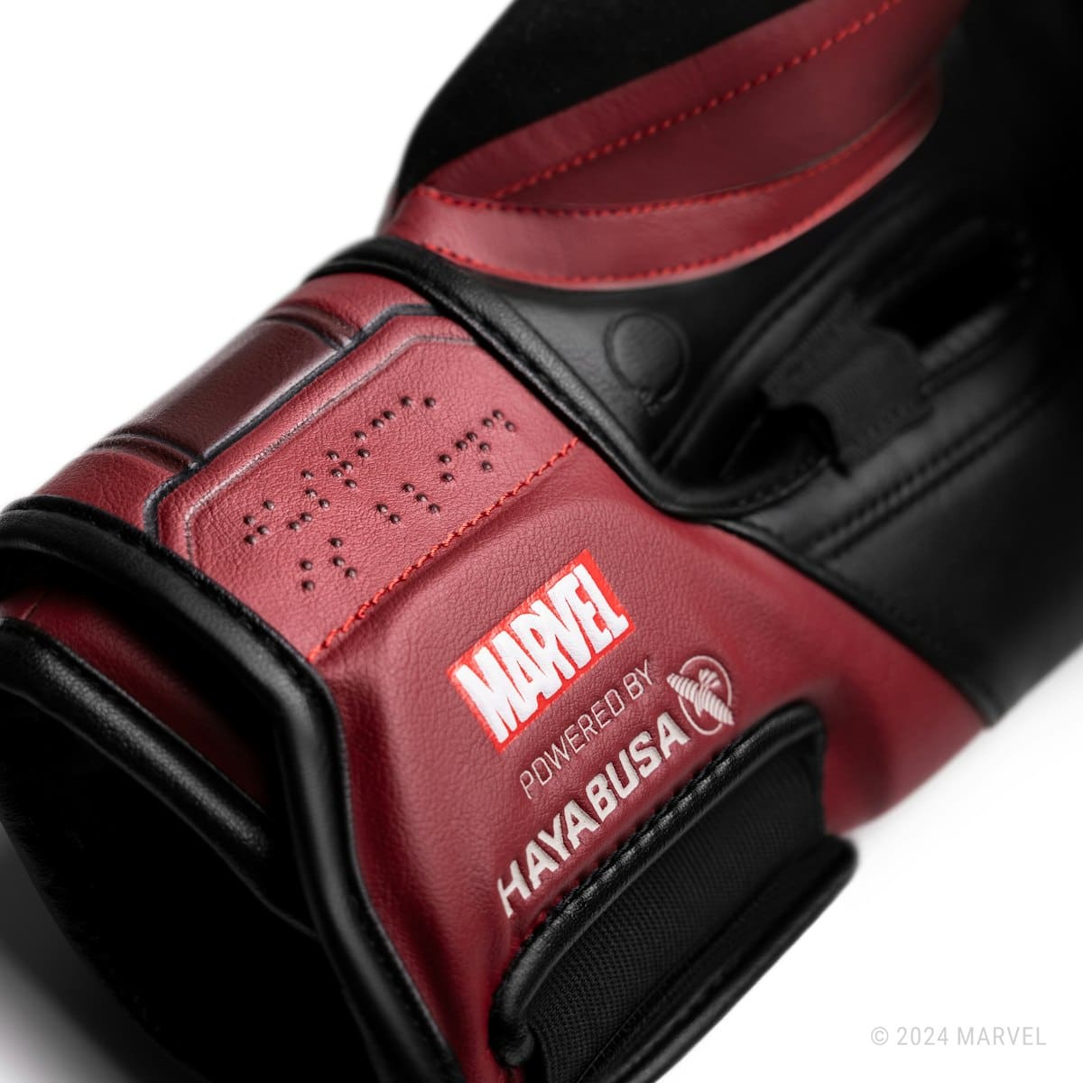 Hayabusa Marvel’s Daredevil Boxing Gloves - Image 3