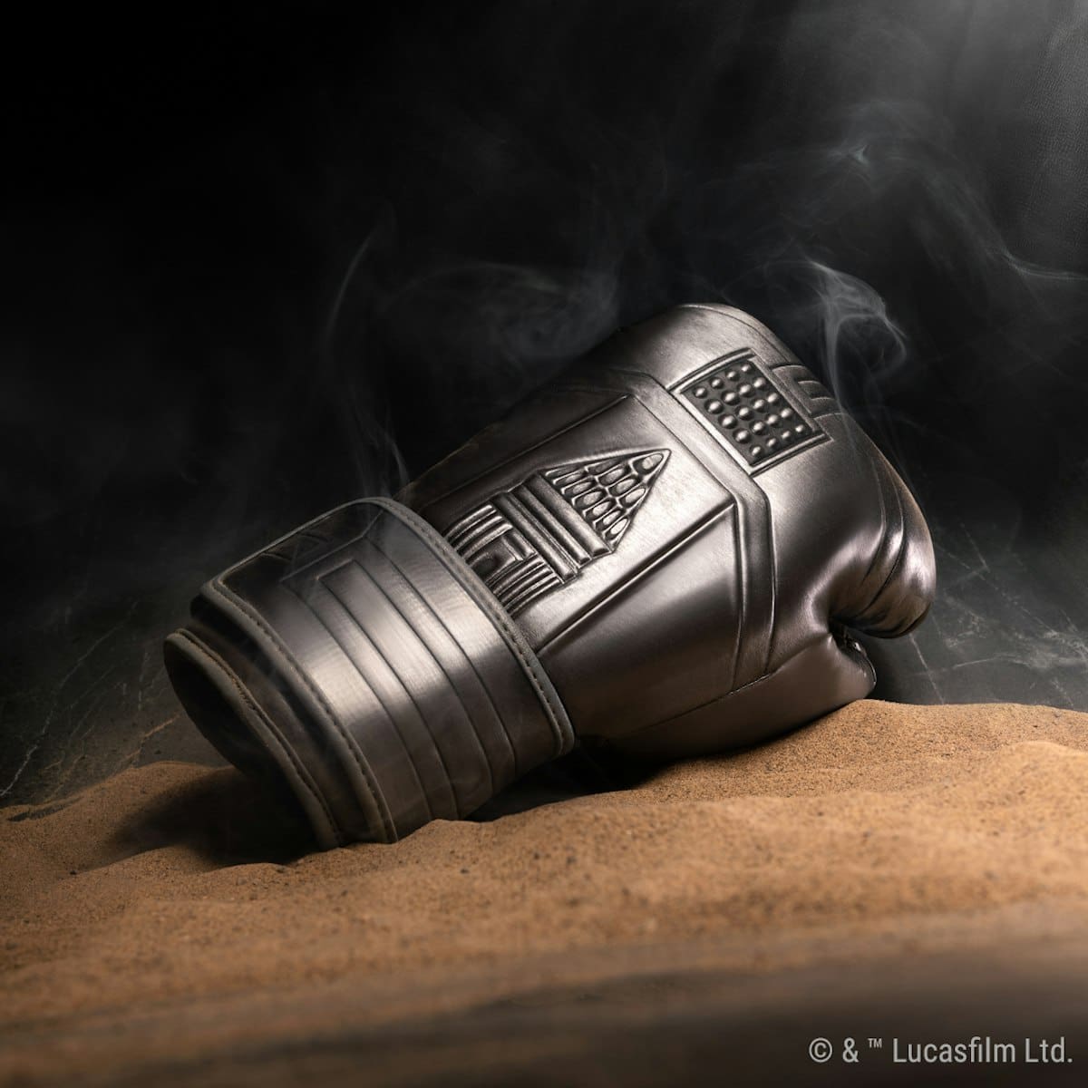 Hayabusa Star Wars The Mandalorian Boxing Gloves - Limited Edition - Image 6