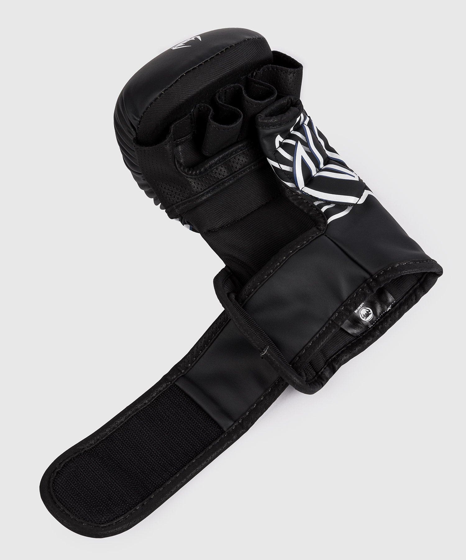 Venum x TEKKEN 8 - Jin Kazama MMA Sparring Gloves - Image 5