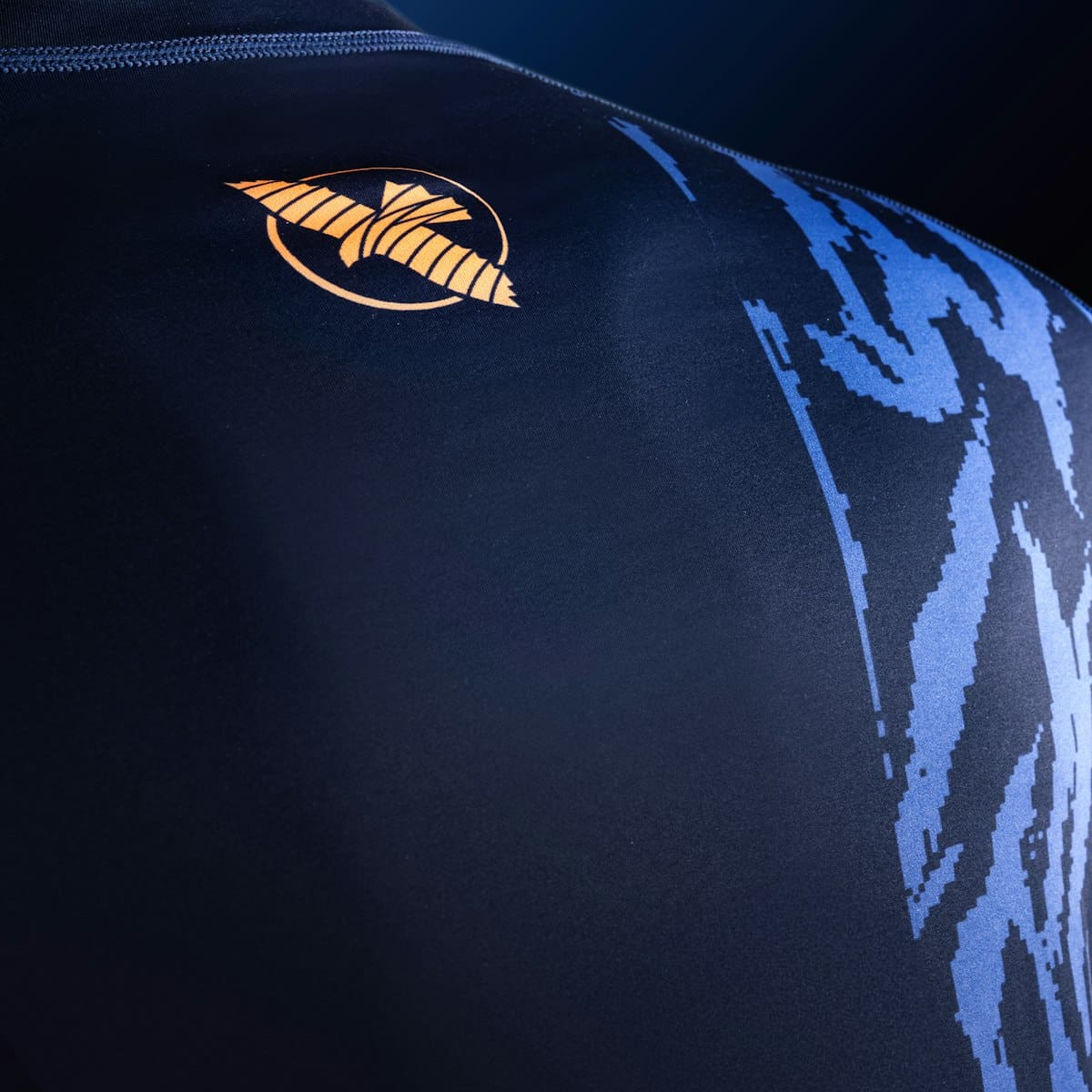 Hayabusa Men’s Apex Long Sleeve Rash Guard - Multiple Colours - Image 9