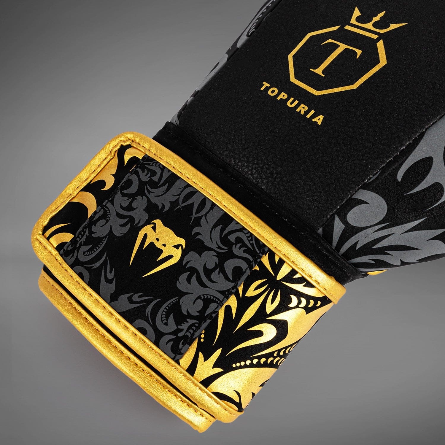 Venum x Topuria Unmatched Edition Boxing Gloves - Image 2