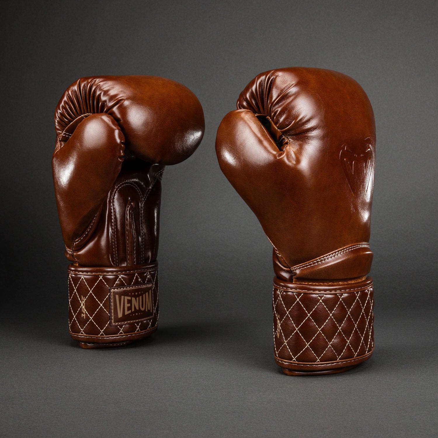 Venum Impact Classic Boxing Gloves - Shiny Havana - Image 2